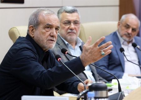 پزشکیان به وزارت بهداشت رفت